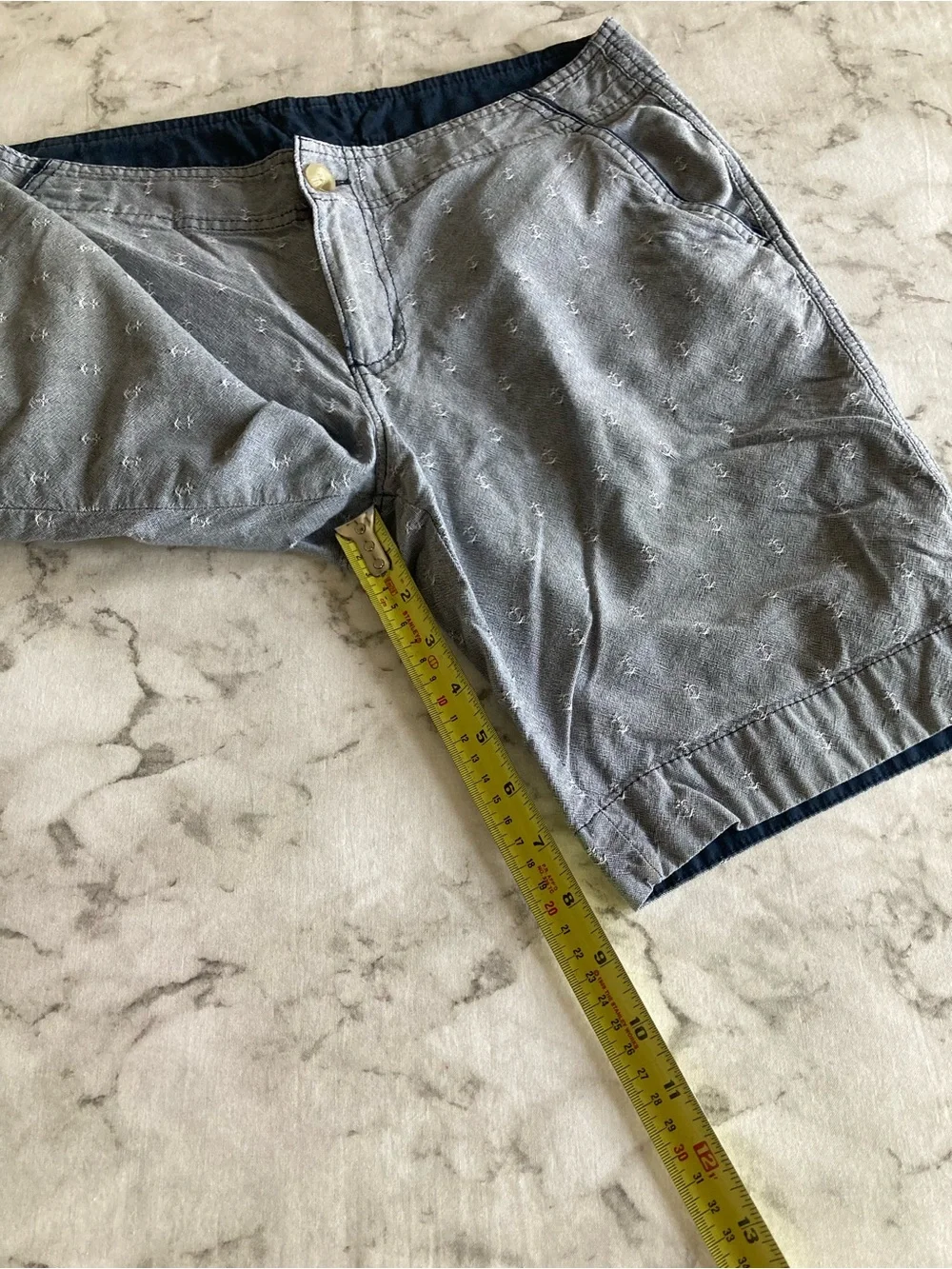 Columbia Sportswear Company lightweight shorts